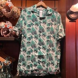 TORI RICHARD ALOHA Disney AULANI Hawaiian shirt NEW LARGE exclusive Mickey Mouse